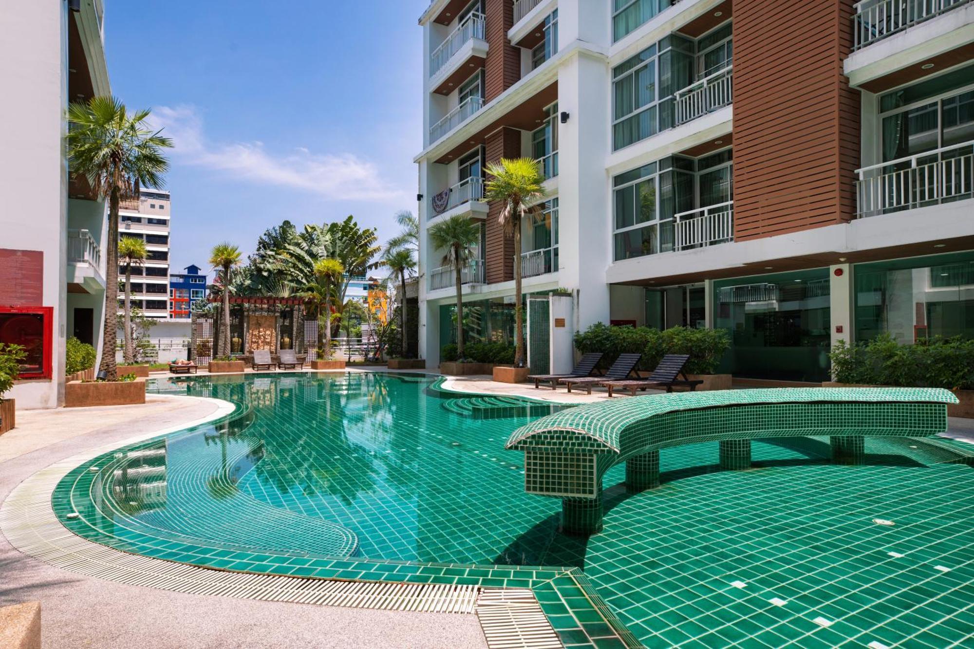 Icheck Inn Residences Patong Buitenkant foto