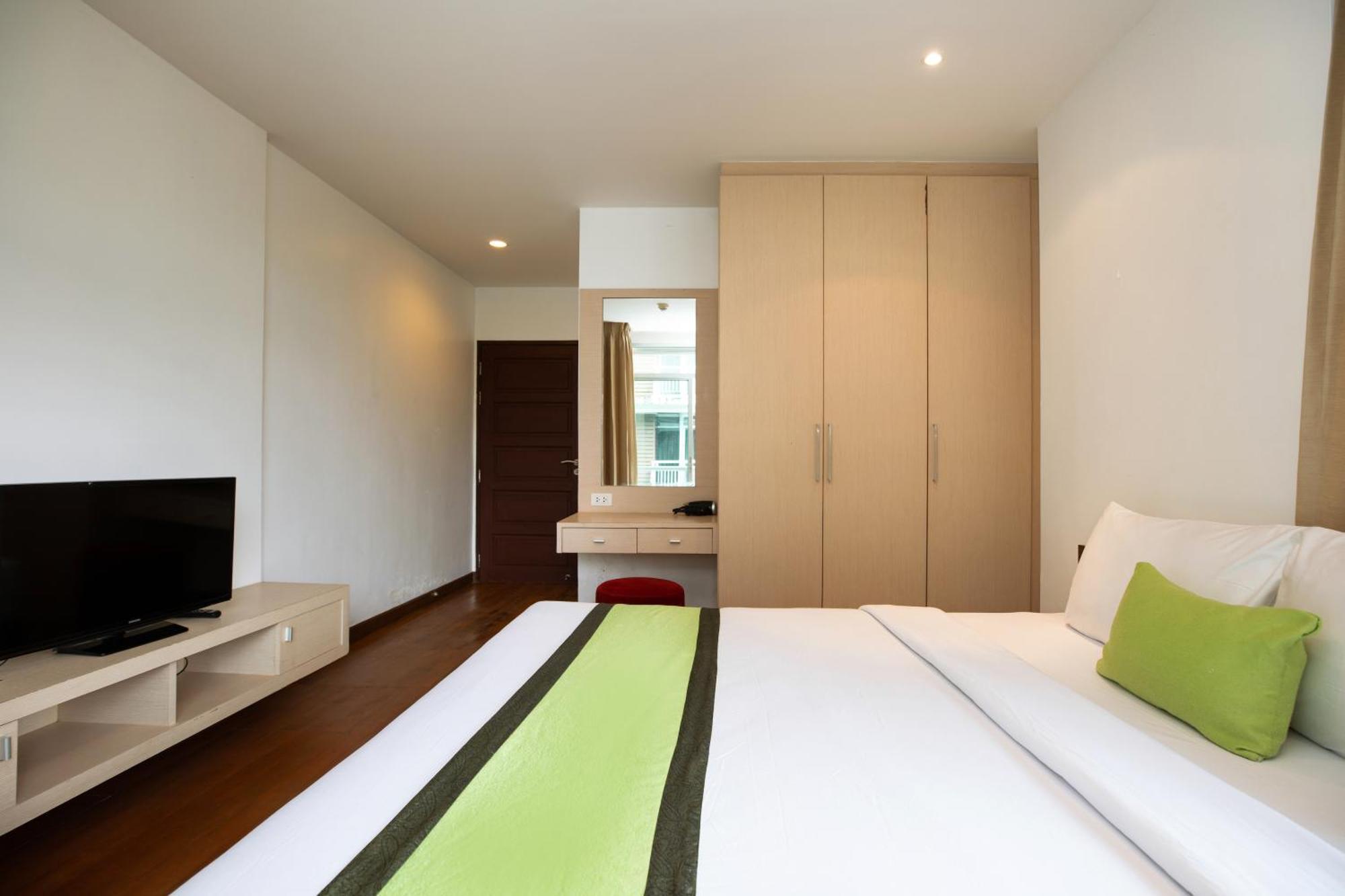 Icheck Inn Residences Patong Buitenkant foto