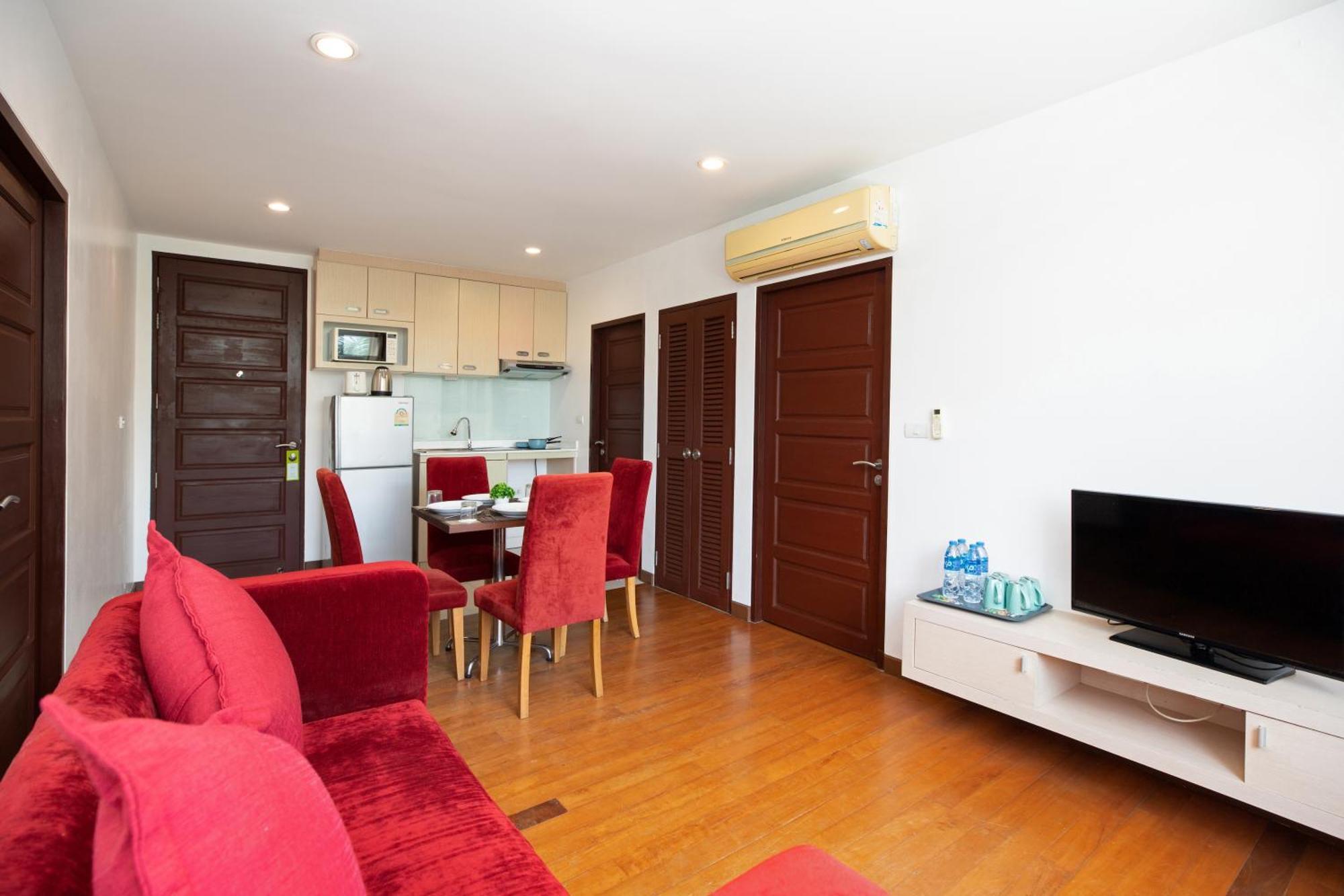 Icheck Inn Residences Patong Buitenkant foto